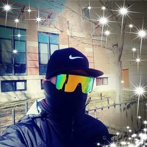 Meet your Posher, Leonardo